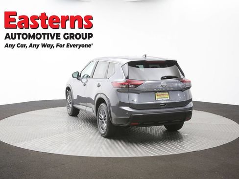 Used 2024 Nissan Rogue S AWD/4WD image 61