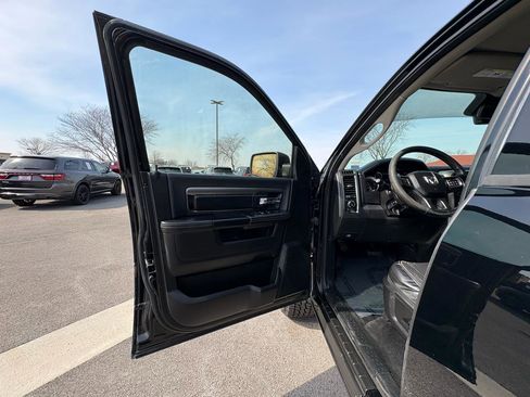 Used 2014 RAM 1500 Sport w/ Convenience Group image 9
