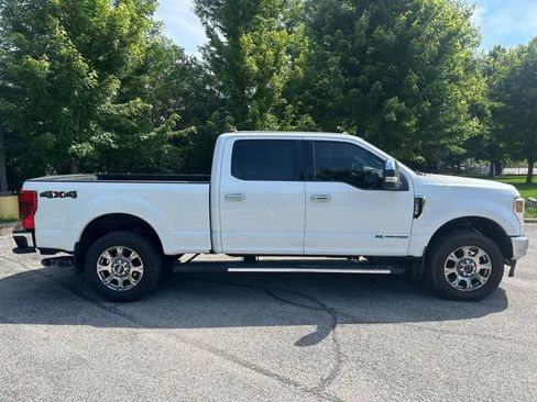 Used 2021 Ford F250 Lariat w/ Chrome Package AWD/4WD image 2
