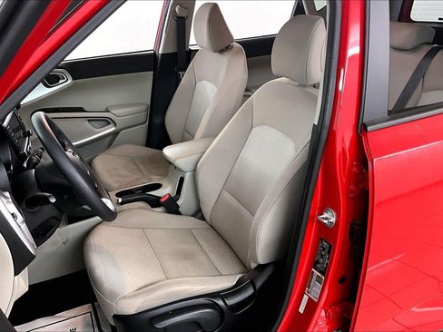 Used 2024 Kia Soul LX w/ Option Group 015 image 20