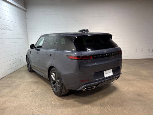 Used 2023 Land Rover Range Rover Sport SE Dynamic AWD/4WD image 9