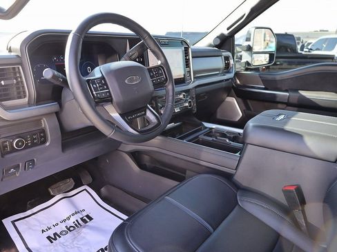 Used 2025 Ford F350 Platinum AWD/4WD image 12