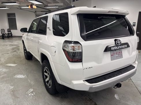 Used 2022 Toyota 4Runner TRD Off-Road image 8