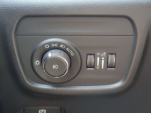 New 2026 Jeep Grand Cherokee Limited RWD image 26