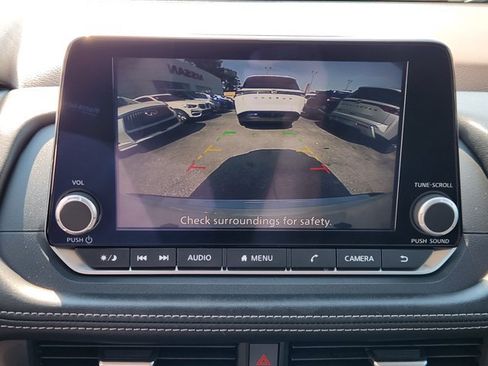 Certified 2023 Nissan Rogue SV w/ SV Premium B Package AWD/4WD image 13