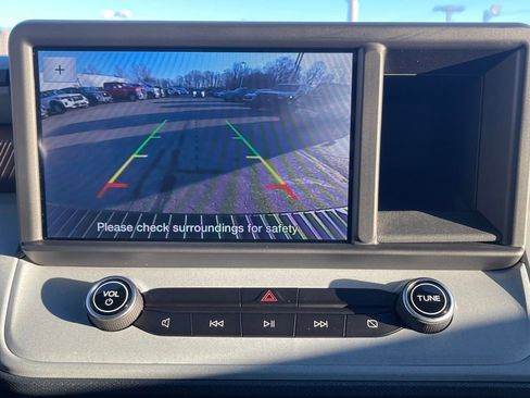 Used 2022 Ford Maverick Lariat w/ Equipment Group 500A Standard image 13