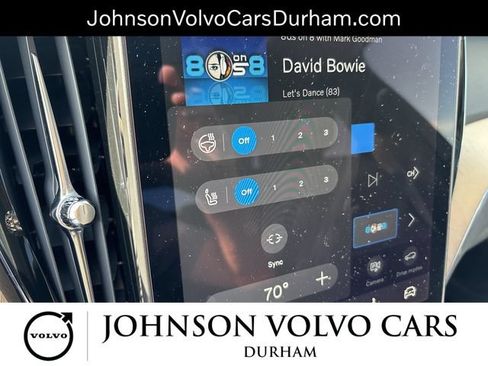 New 2026 Volvo XC60 B5 Plus w/ Protection Package Premier AWD/4WD image 17