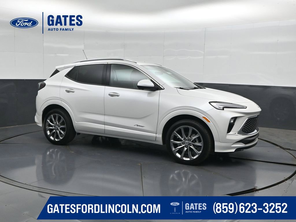 Used 2024 Buick Encore GX Avenir w/ Avenir Technology Package AWD/4WD image 1
