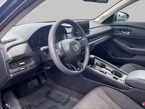 Used 2024 Honda Accord EX image 17