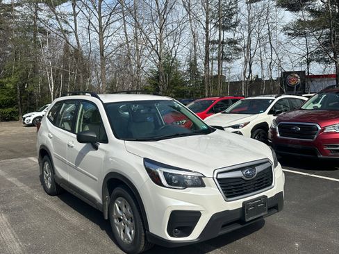 Used 2021 Subaru Forester image 3