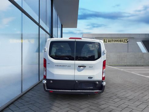 Used 2020 Ford Transit 350 XLT RWD image 6