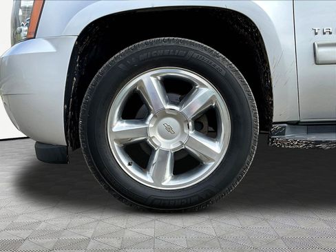 Used 2012 Chevrolet Tahoe LT AWD/4WD image 31