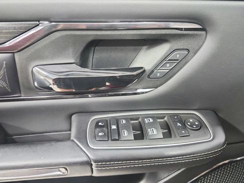 Used 2022 RAM 1500 Limited w/ Body-Colour Bumper Group AWD/4WD image 36