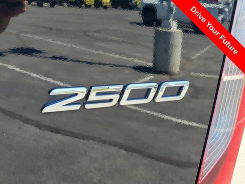 Used 2024 Mercedes-Benz Sprinter 2500 image 34