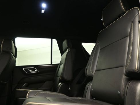 Used 2023 Chevrolet Tahoe Premier image 8