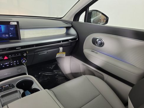 New 2026 Hyundai Ioniq 9 SEL AWD/4WD image 7