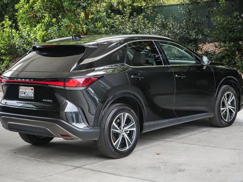 Used 2024 Lexus RX 350 FWD w/ Technology Package image 6
