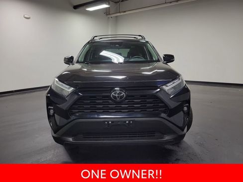 Used 2023 Toyota RAV4 XLE Premium AWD/4WD image 3