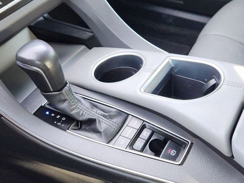 Used 2021 Toyota Avalon Limited w/ Advanced Safety Package image 15