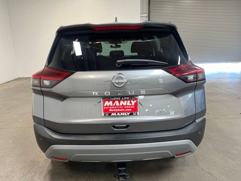 Used 2023 Nissan Rogue SV AWD/4WD image 4