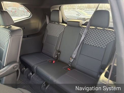 Used 2025 GMC Acadia Denali w/ LPO, Floor Liner Package image 25