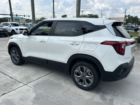 New 2026 Kia Seltos LX image 10