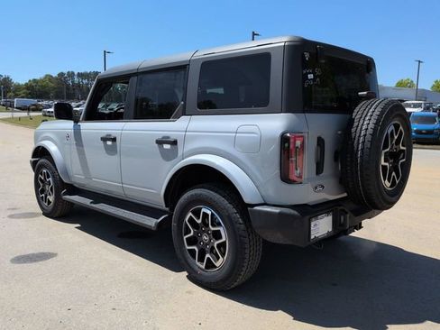 New 2026 Ford Bronco Outer Banks AWD/4WD image 6