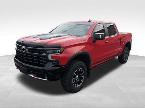 Used 2024 Chevrolet Silverado 1500 ZR2 w/ Technology Package AWD/4WD image 8