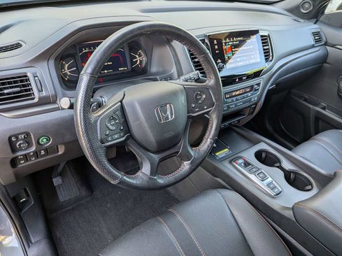 Certified 2024 Honda Passport TrailSport image 13
