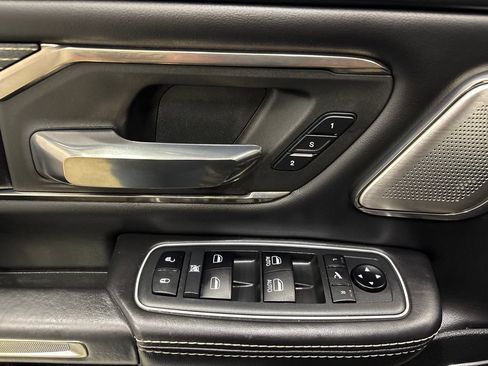 Used 2021 RAM 1500 Limited w/ Night Edition AWD/4WD image 17