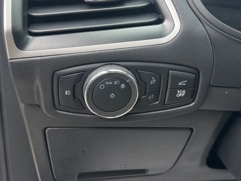 Certified 2024 Ford Edge SEL w/ Convenience Package image 27