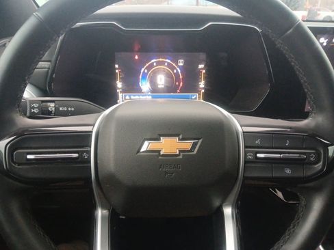 Used 2023 Chevrolet Colorado LT image 35