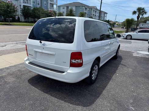 Used 2004 Kia Sedona LX FWD image 8