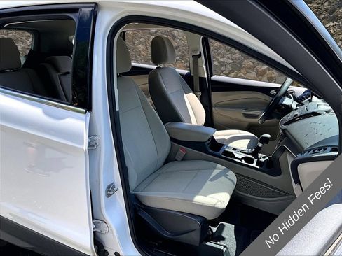 Used 2017 Ford Escape SE AWD/4WD image 7