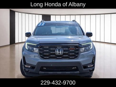 Used 2022 Honda Passport TrailSport image 2