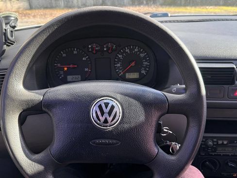 Used 2001 Volkswagen Golf GLS image 23