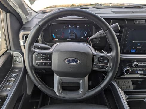 Certified 2023 Ford F250 Lariat w/ Lariat Ultimate Package AWD/4WD image 17