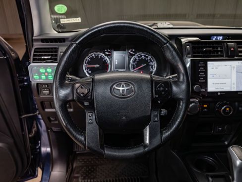 Used 2023 Toyota 4Runner TRD Off-Road Premium w/ Moonroof Package AWD/4WD image 14