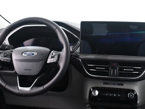 New 2025 Ford Escape SE w/ PHEV Premium Package image 8