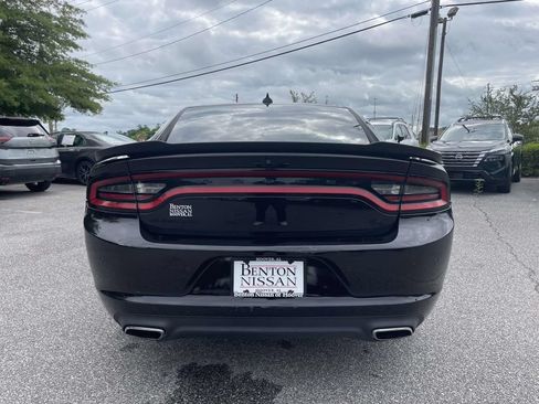 Used 2022 Dodge Charger R/T w/ Plus Group RWD image 4