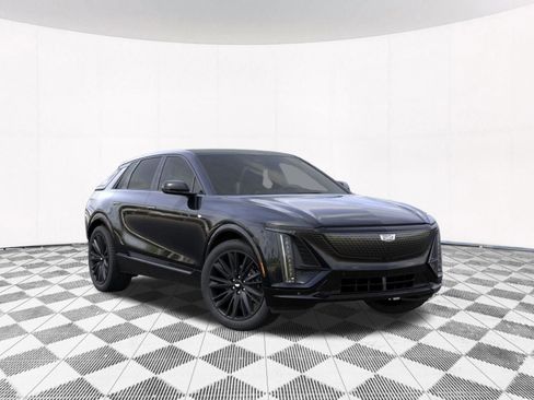 New 2026 Cadillac Lyriq Sport w/ LPO, ONYX Package image 12