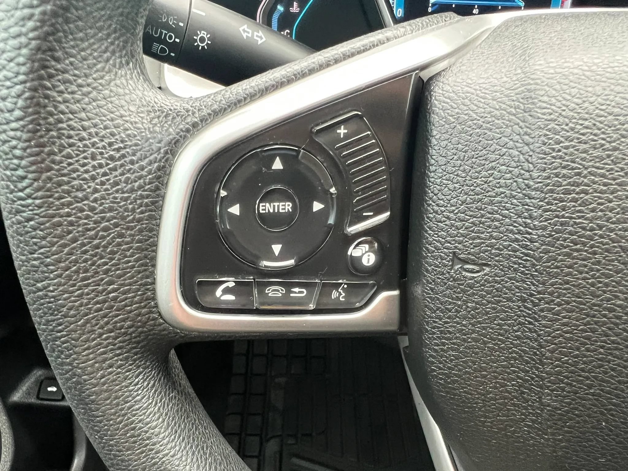 Used 2016 Honda Civic EX image 25