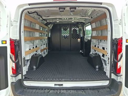Used 2025 Ford Transit 250 Low Roof w/ Exterior Upgrade Package RWD image 29