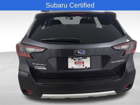 Certified 2025 Subaru Outback Limited AWD/4WD image 4
