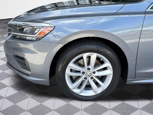 Used 2020 Volkswagen Passat 2.0T SE w/ Sunroof Package FWD image 11