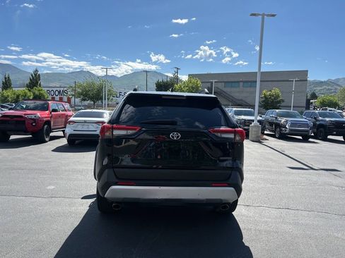 Used 2022 Toyota RAV4 Adventure AWD/4WD image 5