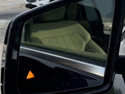 Used 2016 Mercedes-Benz GL 450 4MATIC image 11