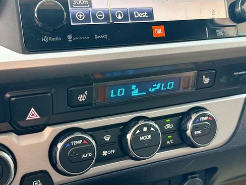 Used 2019 Toyota Tacoma Limited image 17