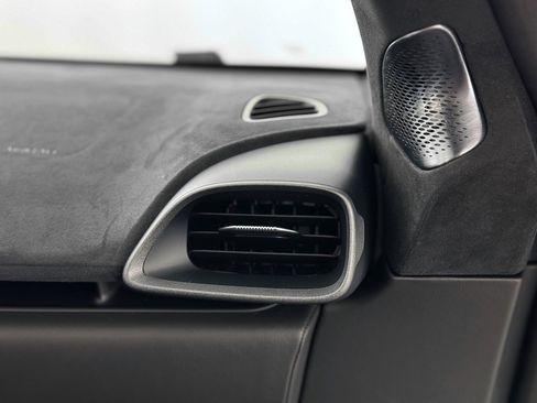 New 2025 McLaren Artura Spider image 19