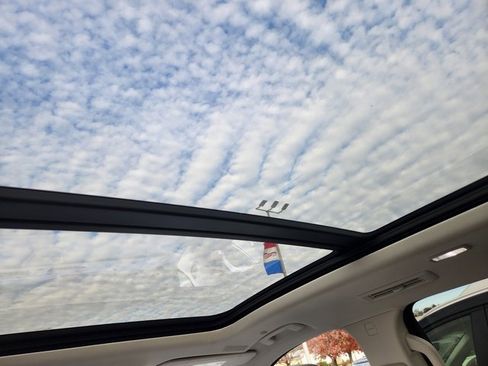 Used 2025 Buick Enclave Avenir w/ Trailering Package, 5000 lbs. image 10